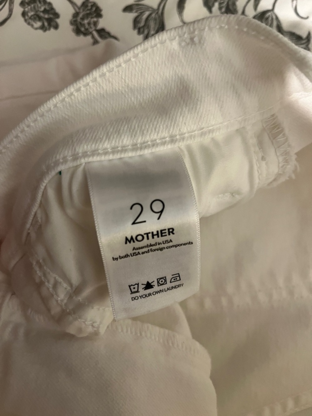 MOTHER Hustler Ankle Fray Sz 29 in Fairest of Them All - Picture 6 of 10